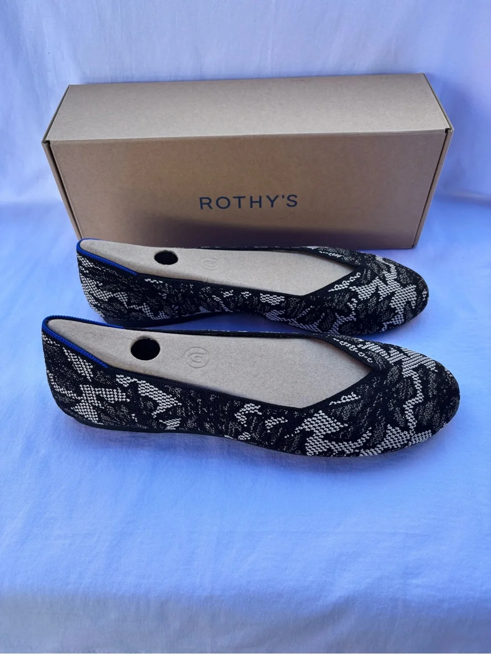 Rothy's Black Lace-Pattern Ballet Flats Black Chantilly